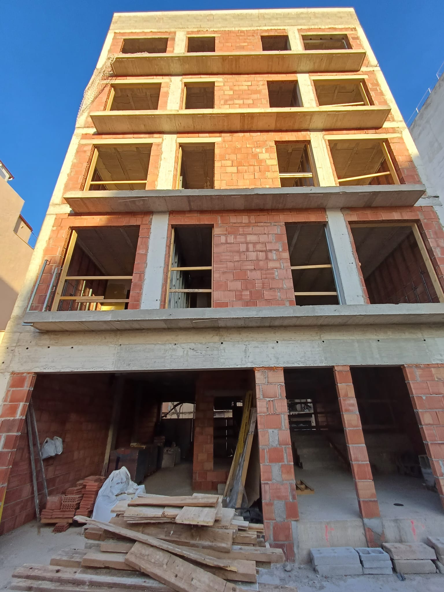 fco_marti_mora_2025_01_02