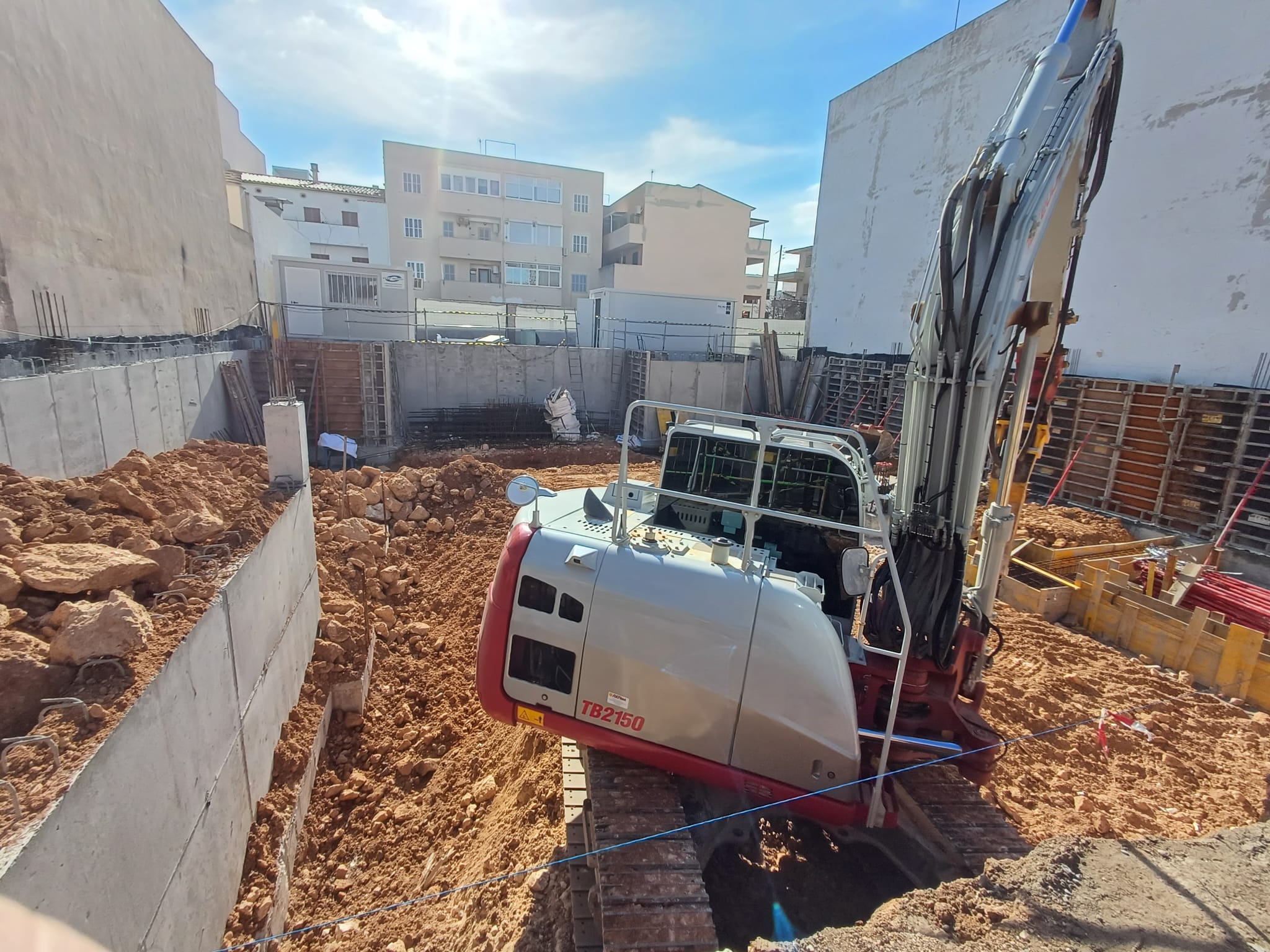 WhatsApp Image 2025-02-06 at 11.21.30