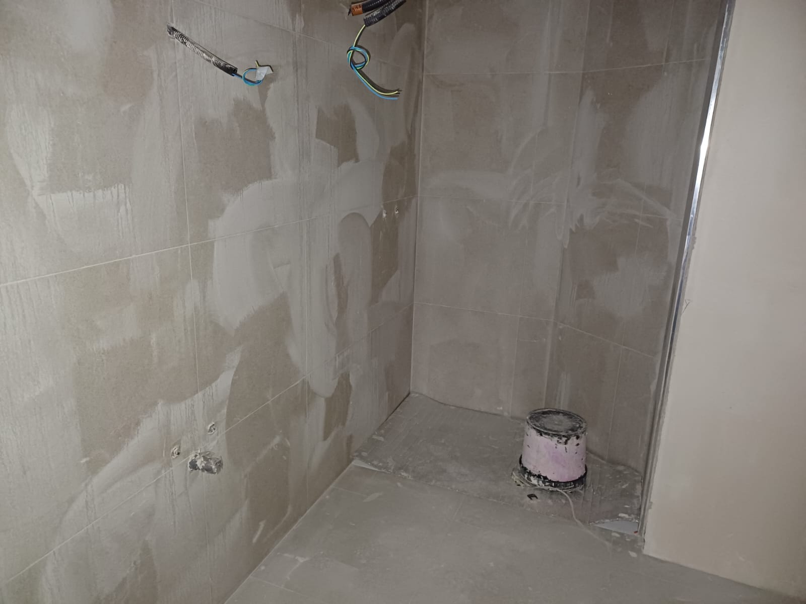 WhatsApp Image 2025-02-13 at 10.35.24 (1)