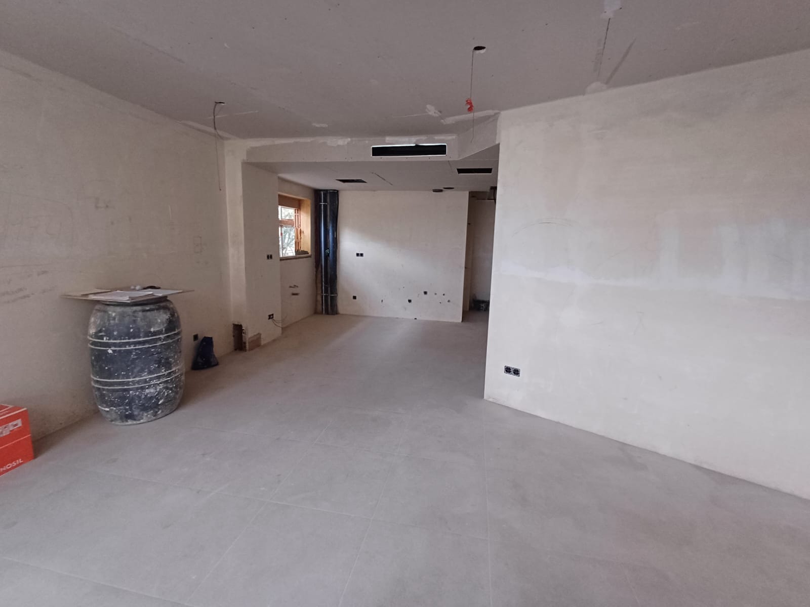 WhatsApp Image 2025-02-13 at 10.35.24