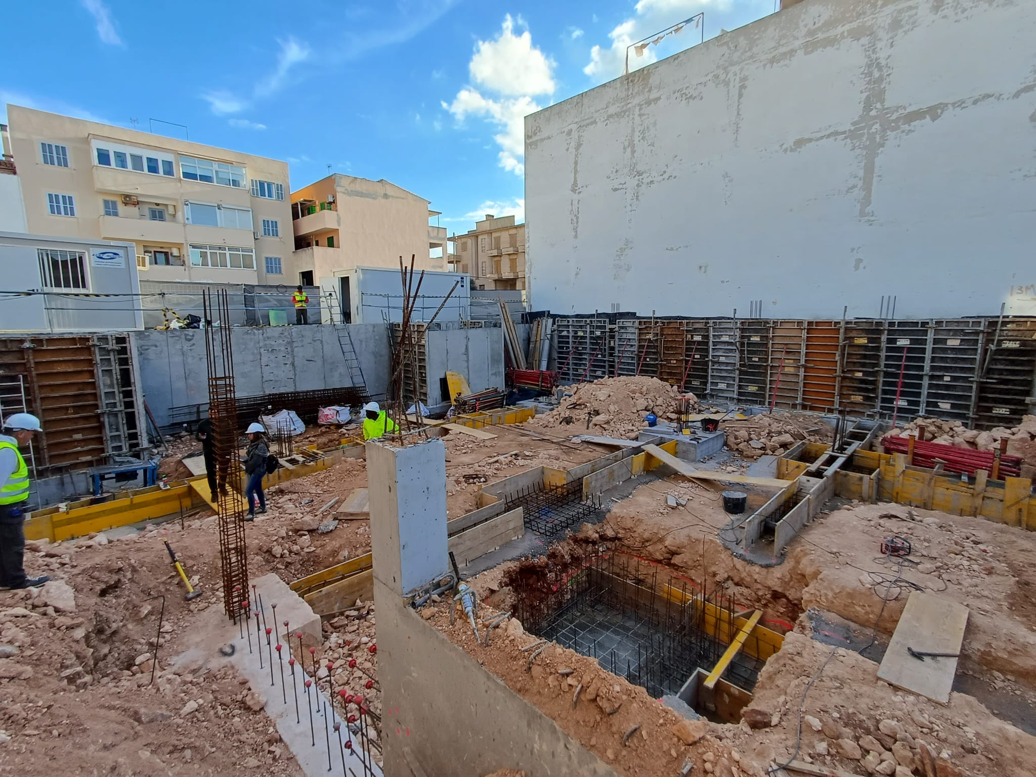 WhatsApp Image 2025-02-13 at 16.56.24