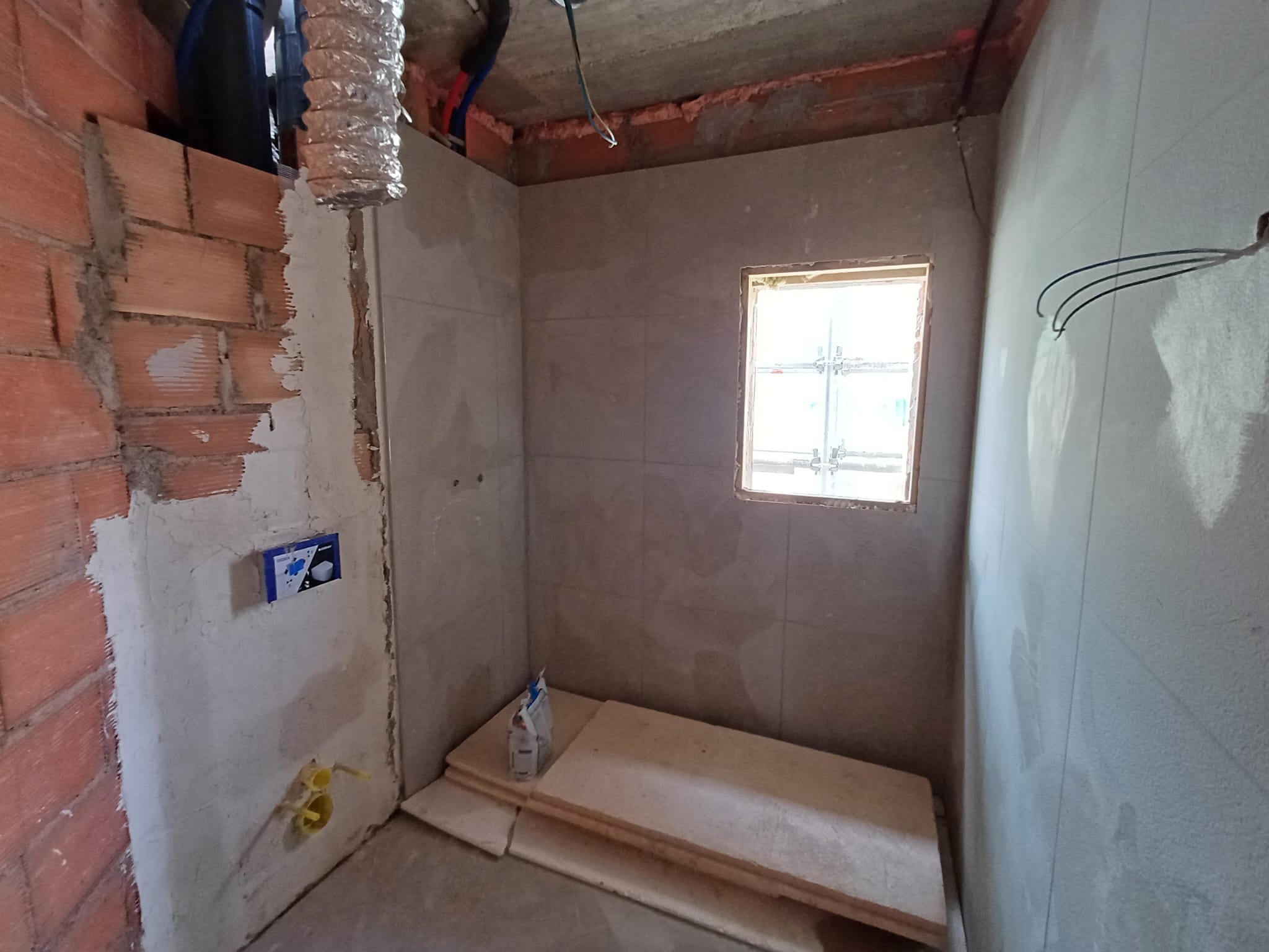 WhatsApp Image 2025-02-27 at 12.49.11