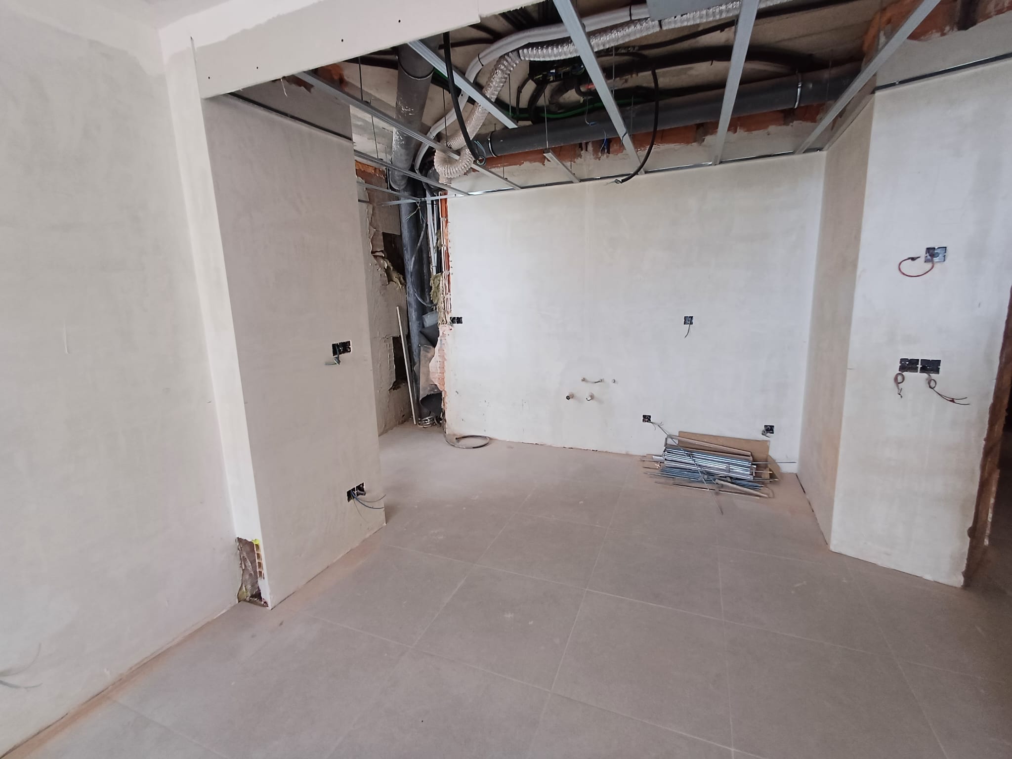 WhatsApp Image 2025-02-27 at 12.49.12