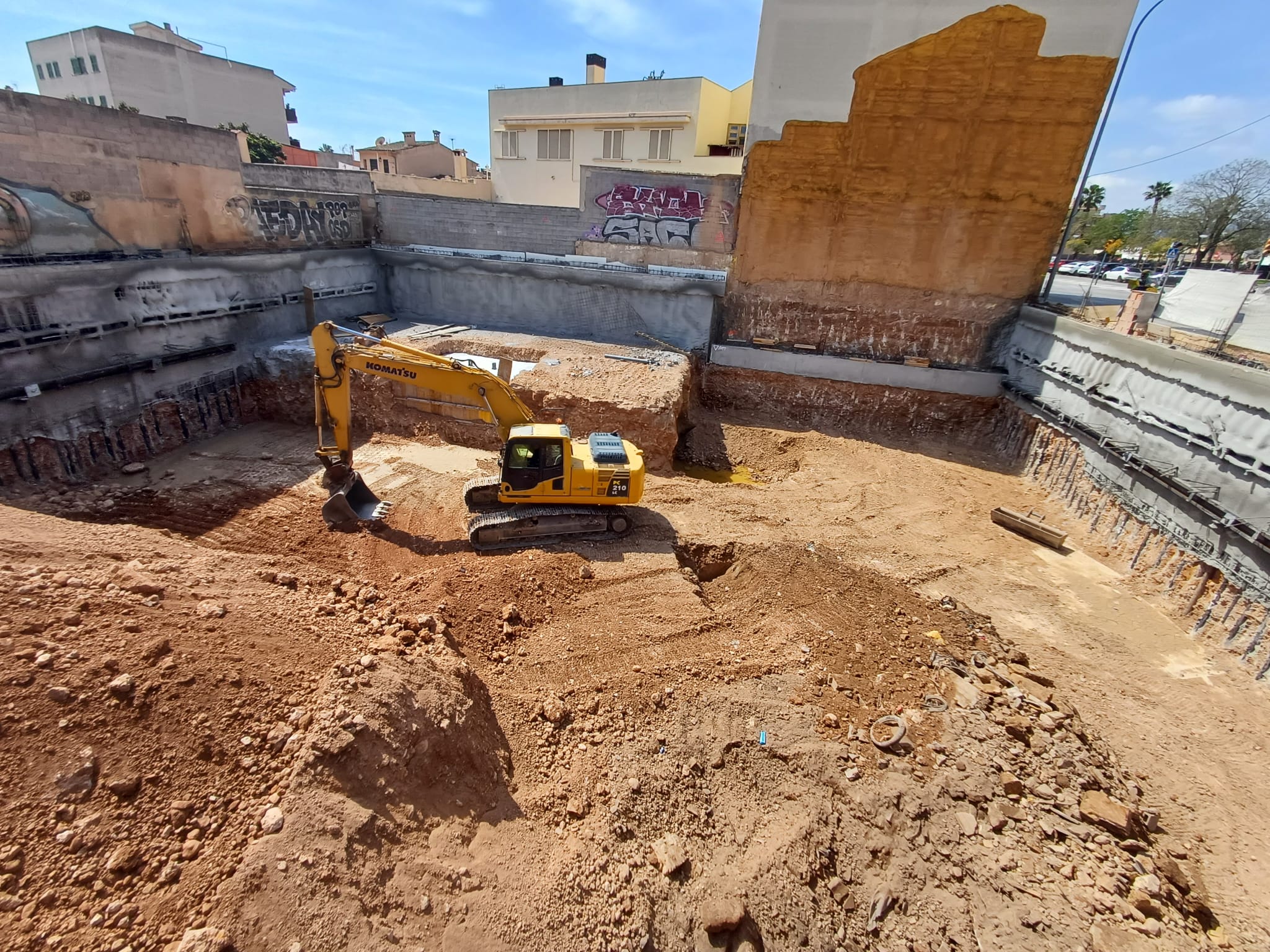 WhatsApp Image 2025-04-10 at 13.13.57